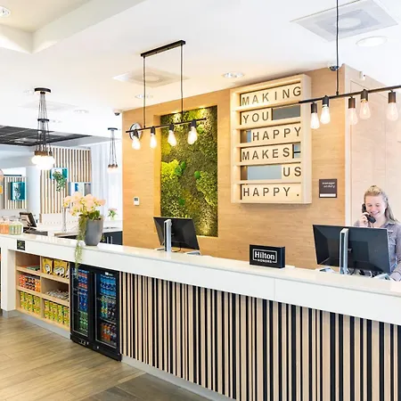 Hampton By Hilton Amsterdam Airport Schiphol Hoofddorp