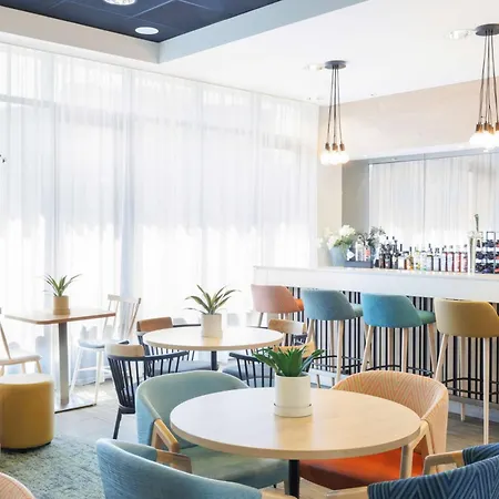 מלון Hampton By Hilton Amsterdam Airport Schiphol