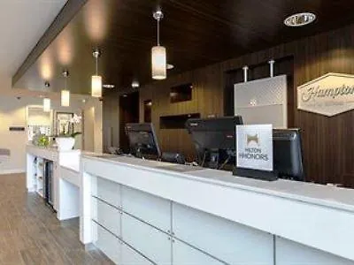 Hampton By Hilton Amsterdam Airport Schiphol הופדורפ