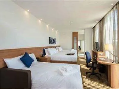 Hampton By Hilton Amsterdam Airport Schiphol Szálloda 4*