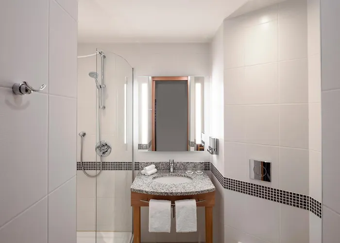 Hotel Hampton By Hilton Amsterdam Airport Schiphol Hoofddorp