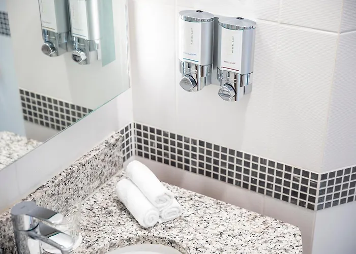 Hotel Hampton By Hilton Amsterdam Airport Schiphol 4*