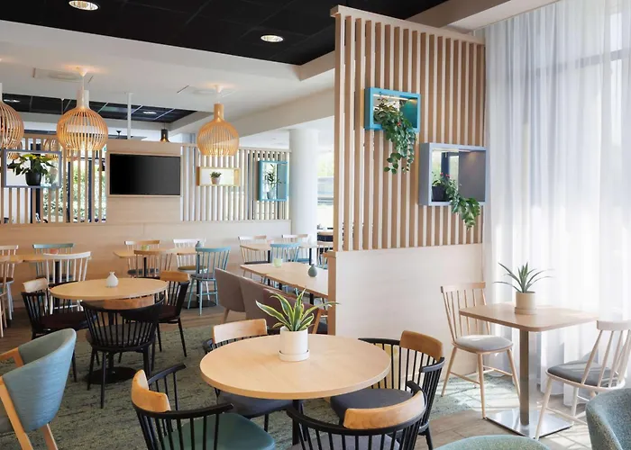 Hampton By Hilton Amsterdam Airport Schiphol Hotel 4*