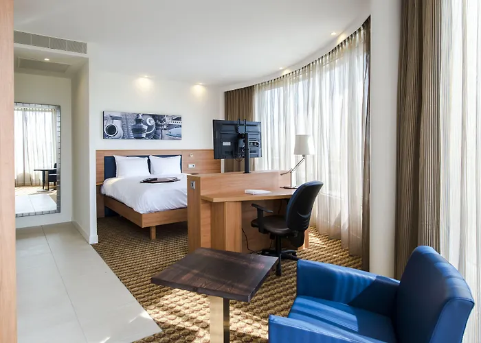 Hampton By Hilton Amsterdam Airport Schiphol 4* Hoofddorp