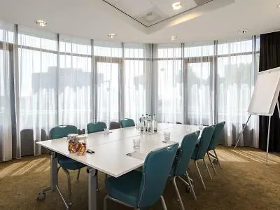 Hotel Hampton By Hilton Amsterdam Airport Schiphol 4*